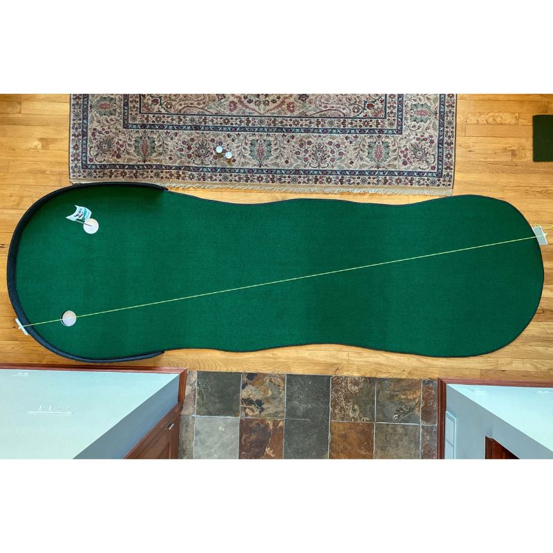 Big Moss Golf The Augusta EX Pro V2 putting green overhead view.