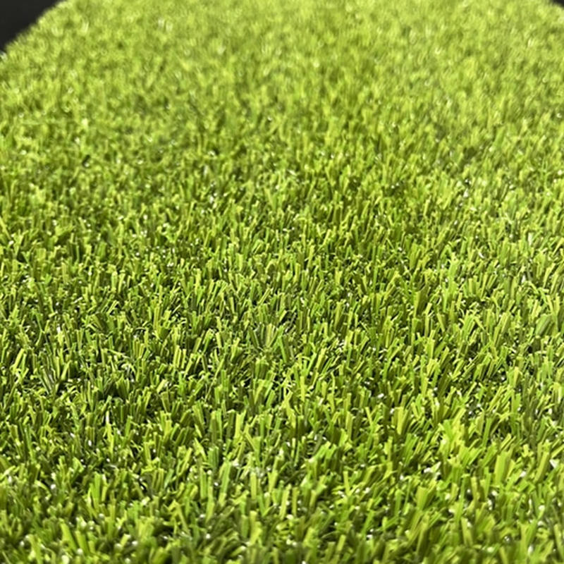 Big Moss True Launch Pure Flight Premium Hitting Strip premium nylon turf close up.