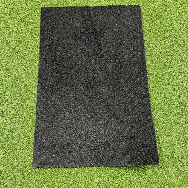 Big Moss V2 Midnight Shadow Black Putting Turf top view.