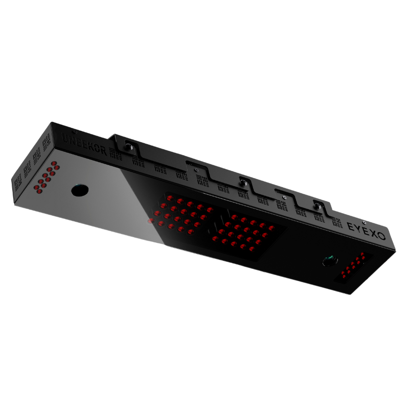 Uneekor EYE XO launch monitor.