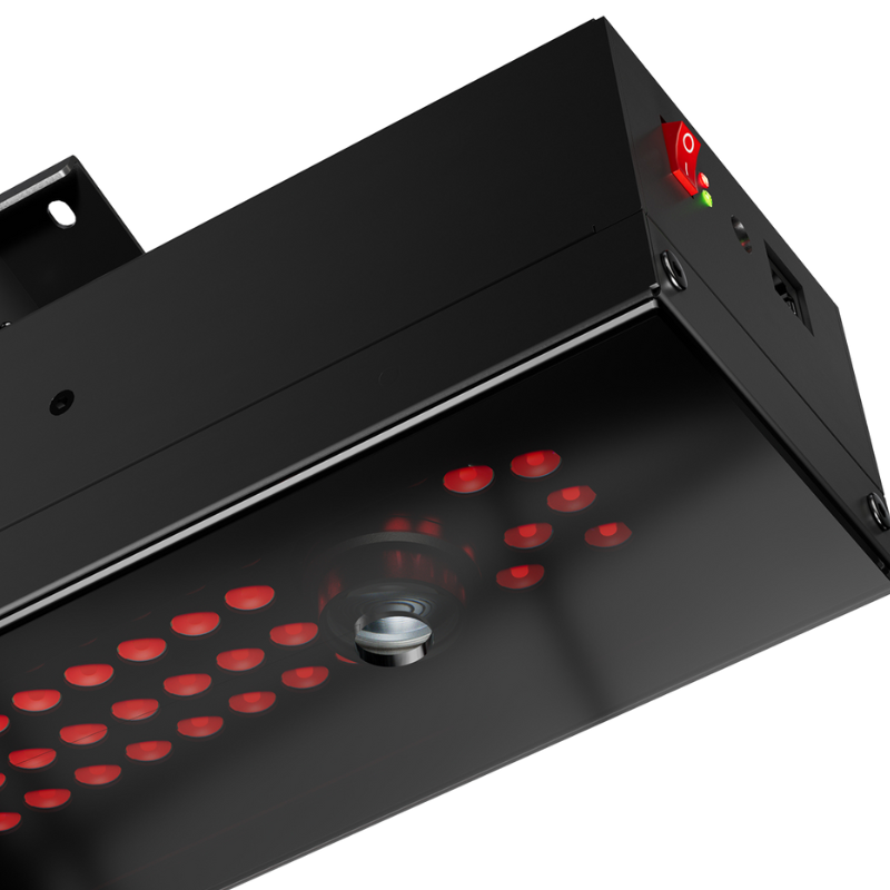 Uneekor EYE XR launch monitor.